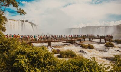 No Sul do Brasil, Foz do Iguaçu atrai turistas durante todo o ano