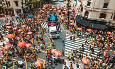 Carnaval amplia risco de golpes com Pix e pagamentos por aproximação